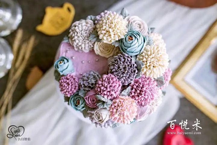 蛋糕裱花师的职业前景怎么样？要学多久才能成为裱花师？